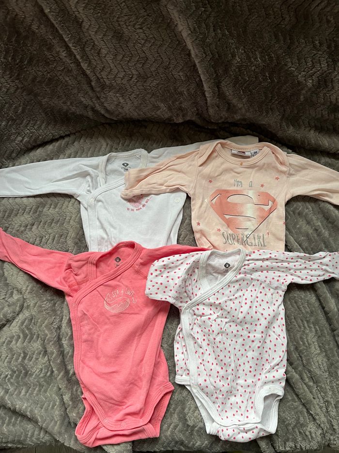 Lot vêtements bébé fille 3 mois - photo numéro 3