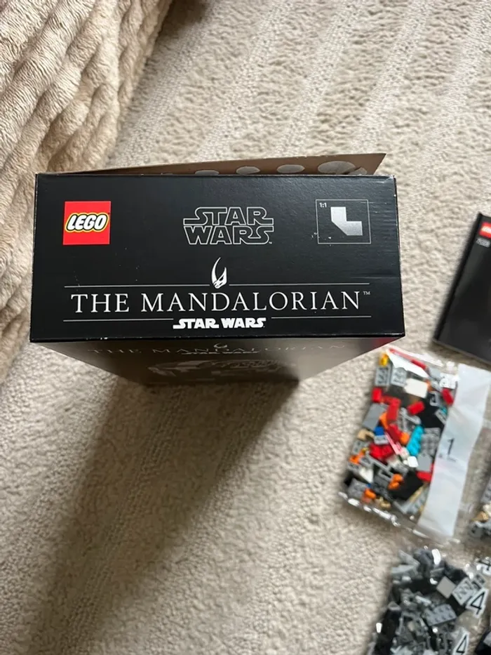 Lego - Casque The Mandalorian 75328 - Star Wars - kit lumière led - photo numéro 18