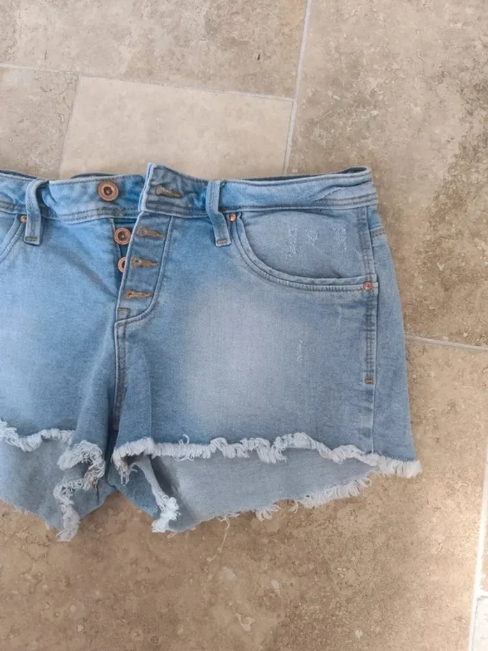 Mini short Femme en Jean Tommy Hilfiger Taille FR40 - photo numéro 3