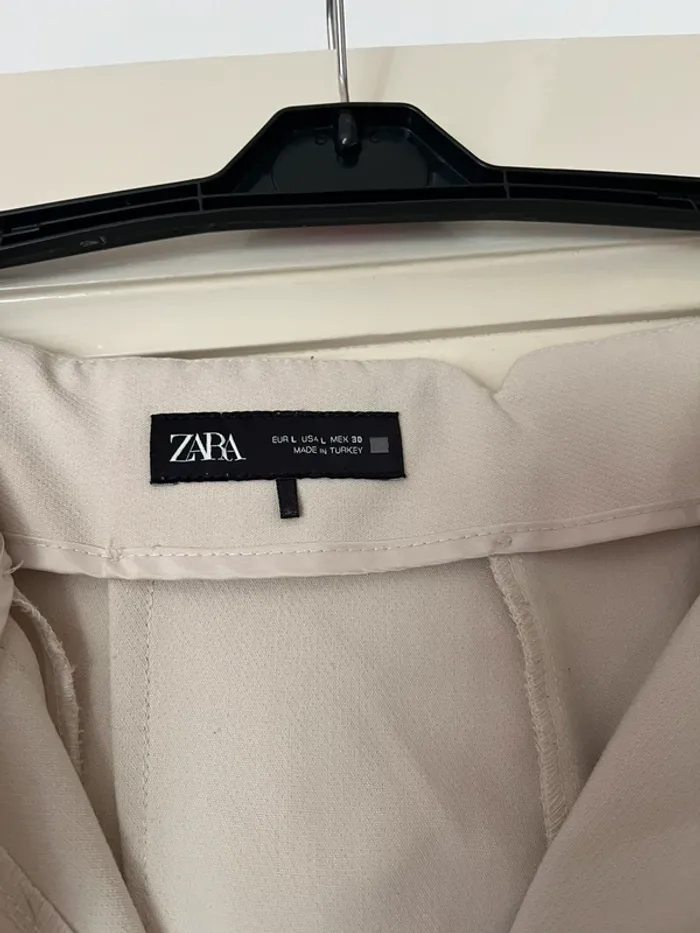 Pantalon ajusté crème Zara - photo numéro 4