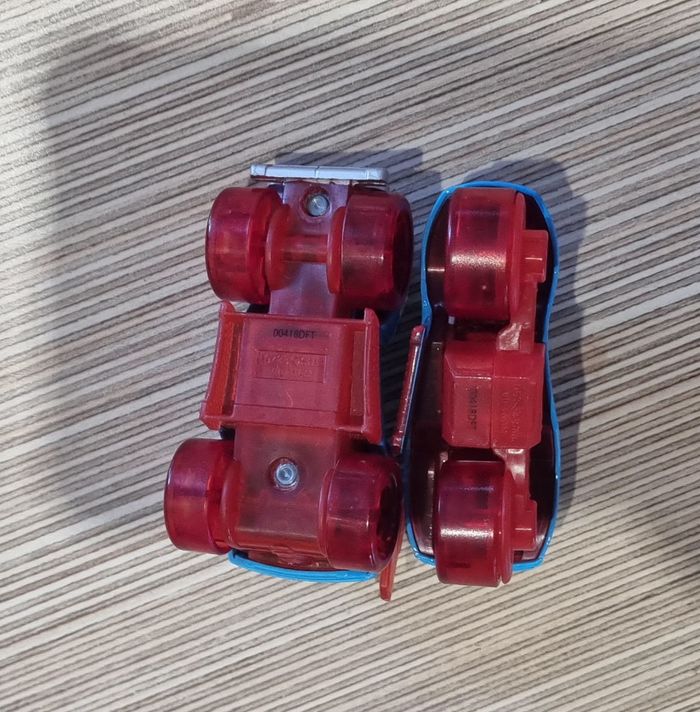 Véhiculé True métal des jumeaux Ella et Tuck - photo numéro 4