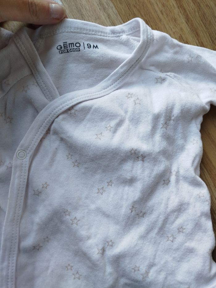 Lot nuit bébé 9 mois avec 2 pyjamas + 2 bodies bébé (Gémo) - photo numéro 3