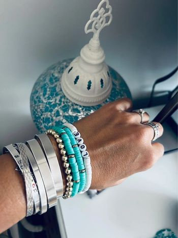 Ensemble de 4bracelets bohème neuf