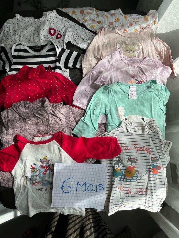 Lot hauts manches longues fille taille 6 mois