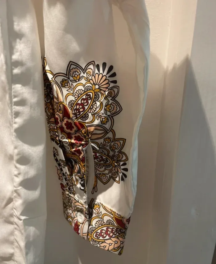 Chemise blanche à motifs ethniques – SHEIN – Taille 152 (équiv. S) - photo numéro 4