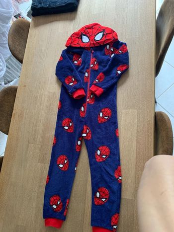 Pyjama Spiderman 7/8 ans