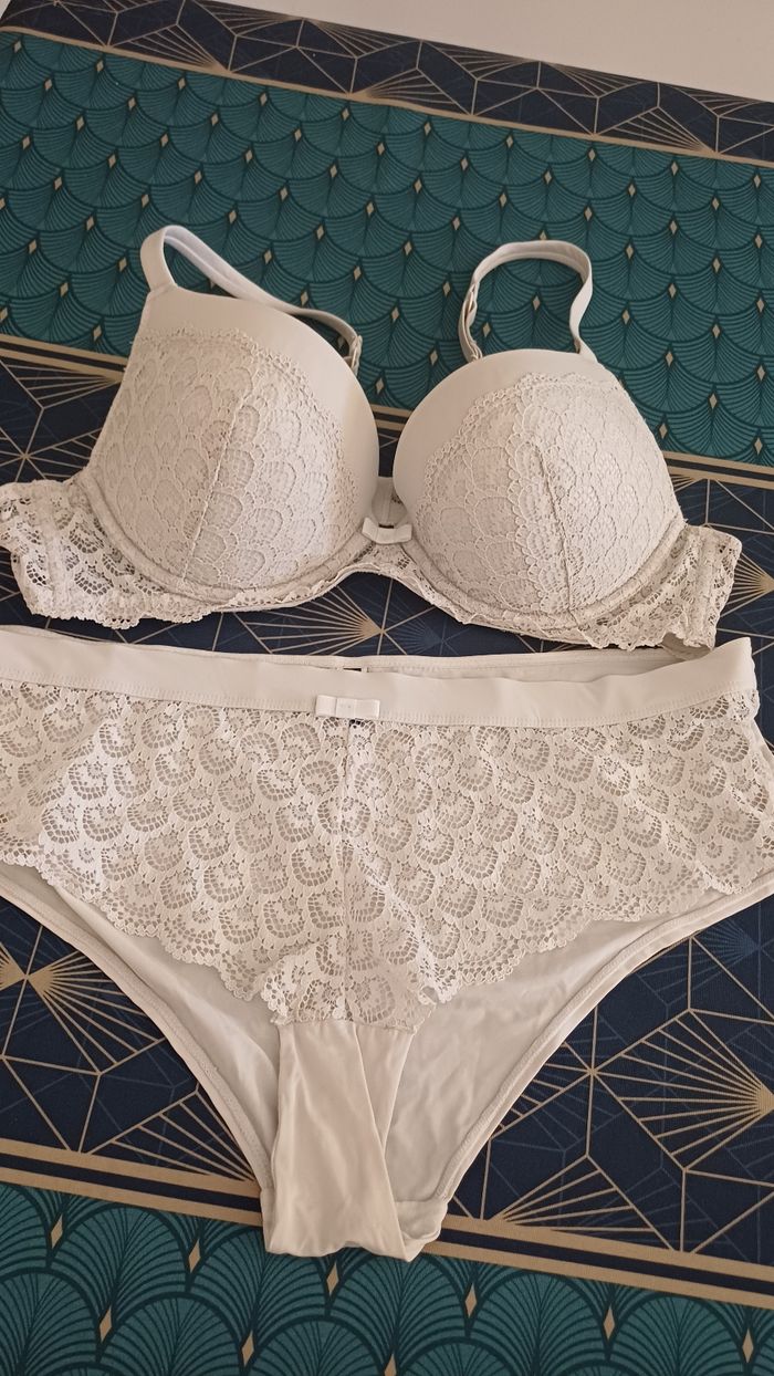 Ensemble soutien gorge  culotte