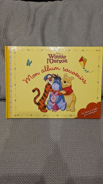 Livre enfant Winnie l’Ourson – Mon album souvenirs (Disney)