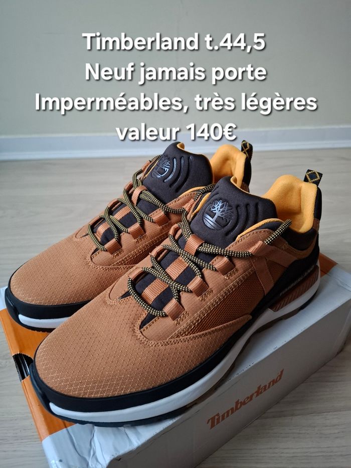 Timberland t.44,5 Imperméables, Neuf jamais porte, légères, valeur 140euro