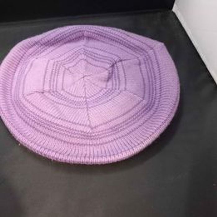 Bonnet nuancer de violet