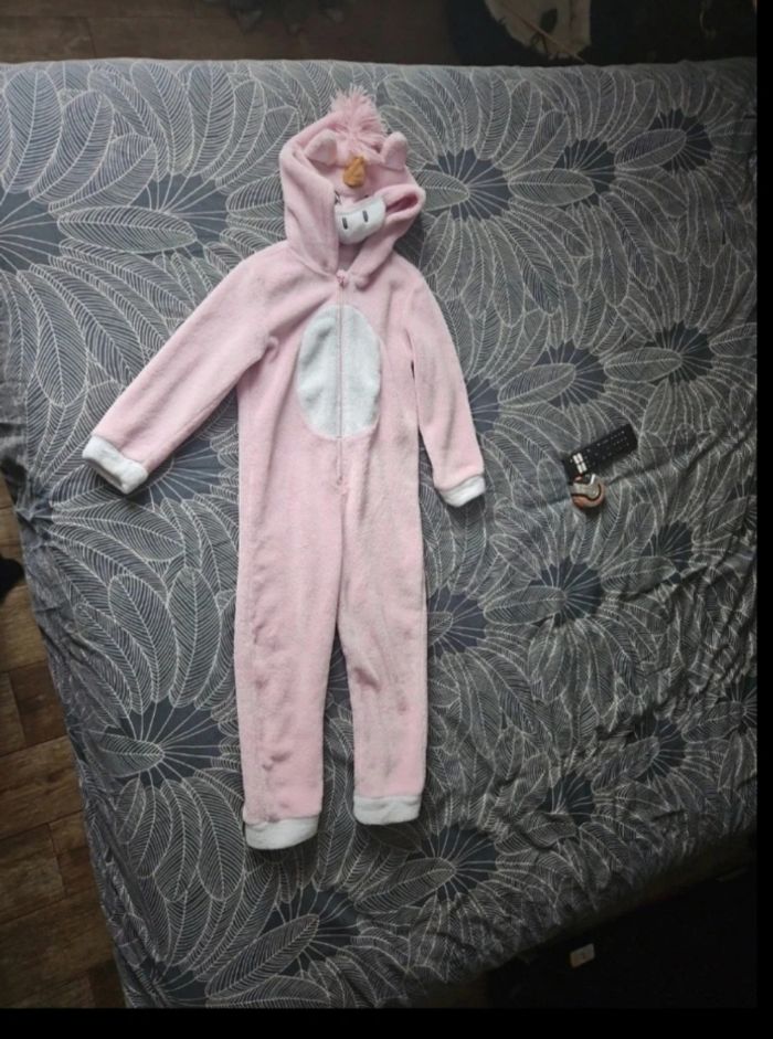 Combinaison pyjama licorne 6 ans