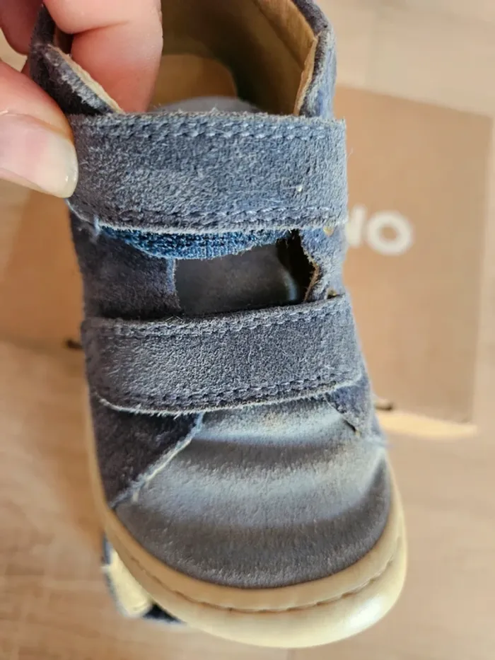 Chaussures Naturino taille 24 - photo numéro 4