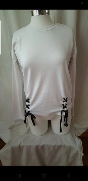 Tee-shirt épais , matière sweat