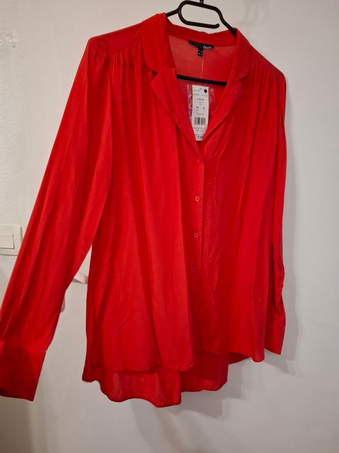 Chemsie etam taille 34/36 sur l'étiquette 34 neuf avec etiquette