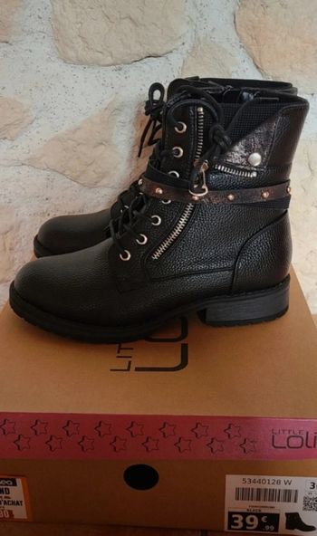 Superbe bottine neuve jamais portée femme taille 36