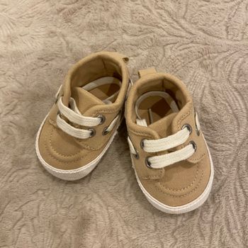 Chaussures bébé 0-3 mois