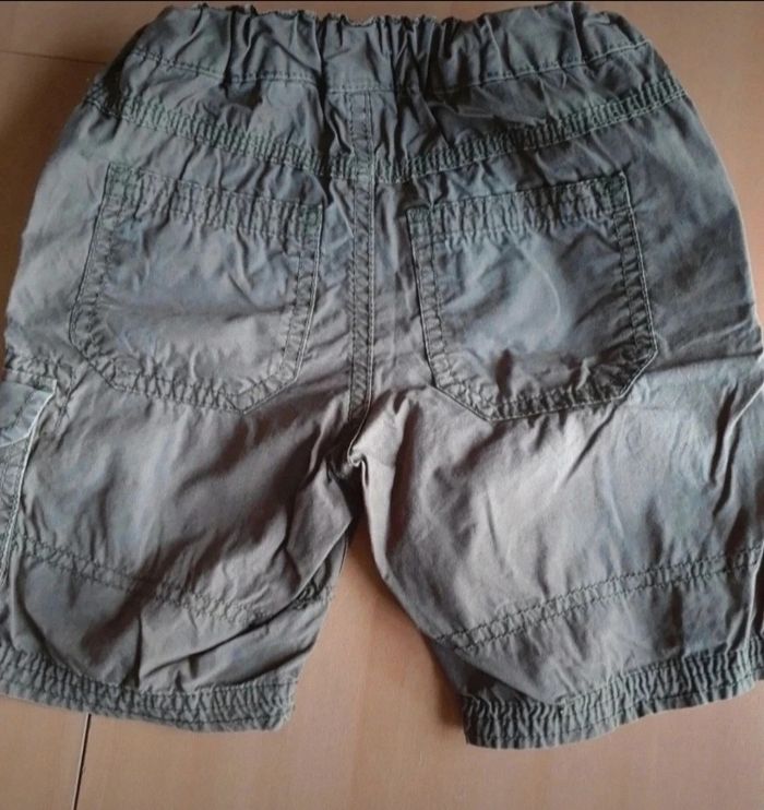 Short garçon 92 cm - photo numéro 3