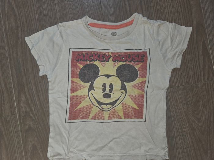 tee-shirt