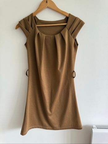 Robe droite sans manches marron clair taille 36 S