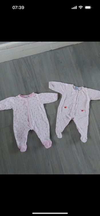Lot de 2 pyjamas Absorba taille naissance