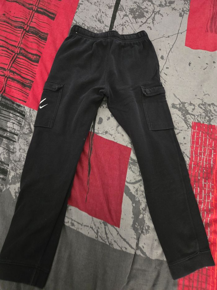 Pantalon Nike en 12 ans - photo numéro 5