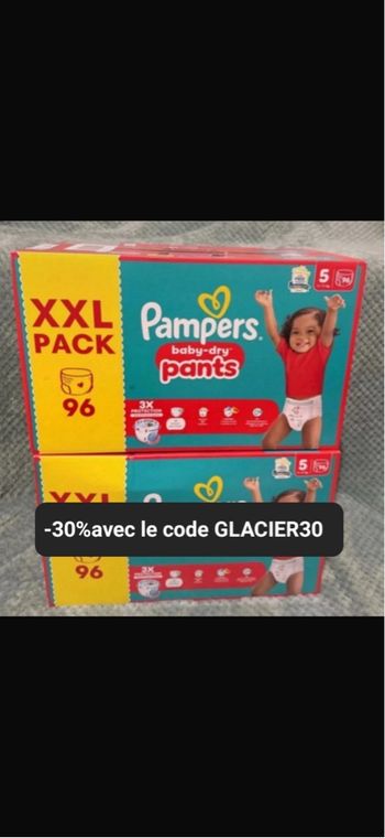 2 cartons de couches Pampers taille 5