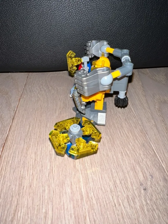 Lego nexo knights 70336 Axl l’ultime chevalier - photo numéro 4