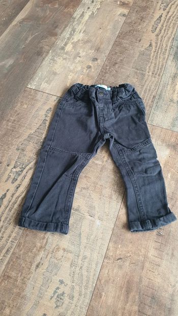 Pantalon gémo  24 mois en très bon état
