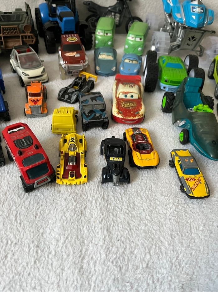 Lot de  35 véhicules - photo numéro 8