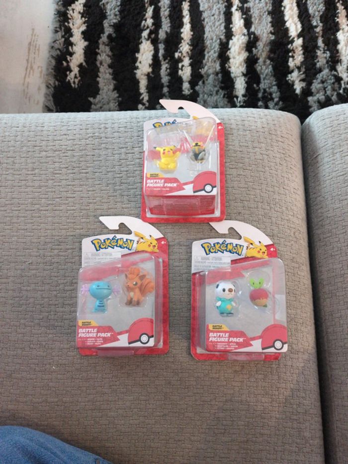 Lot de 6 figurines pokémon