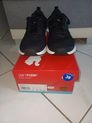 Superbe baskets Puma pointure 38