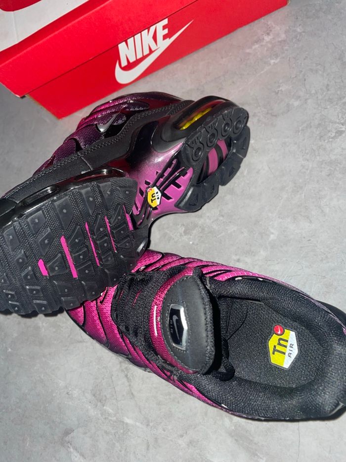 Nike tn rose noir  39 - photo numéro 5