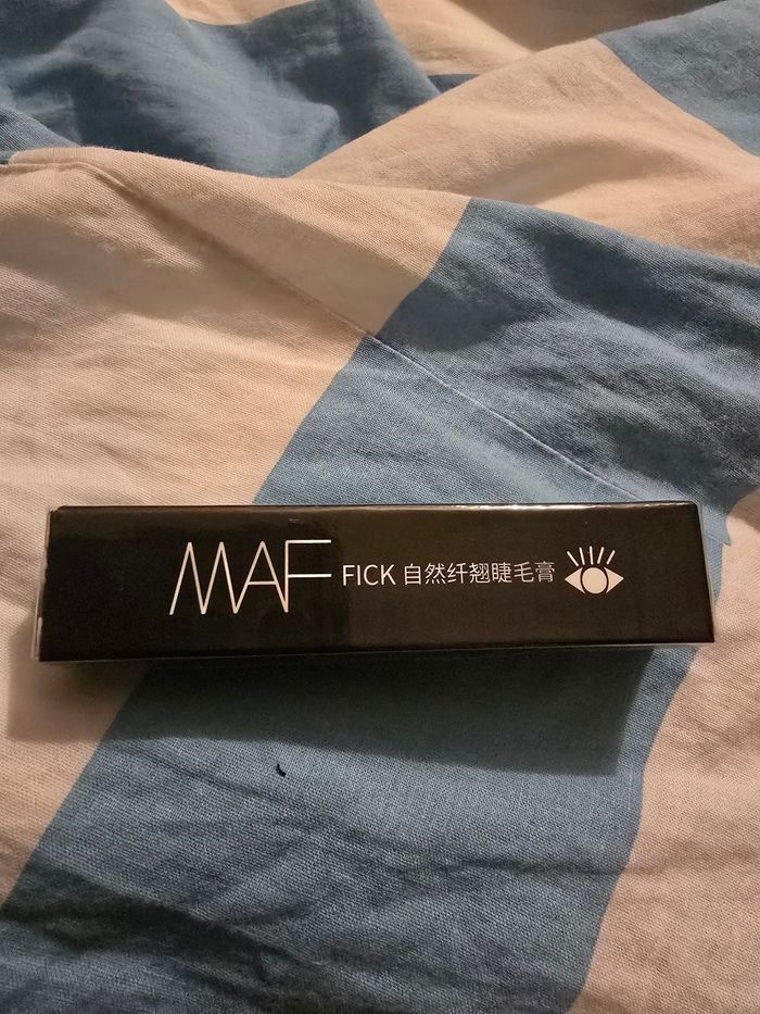 Mascara volume