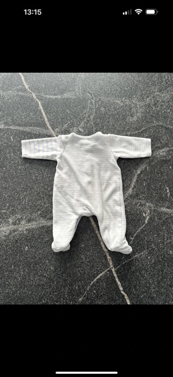 Pyjama chaud bébé mixte un mois très bon état, porté une fois - photo numéro 4