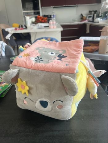 Grand cube d'activités en tissu KOALA