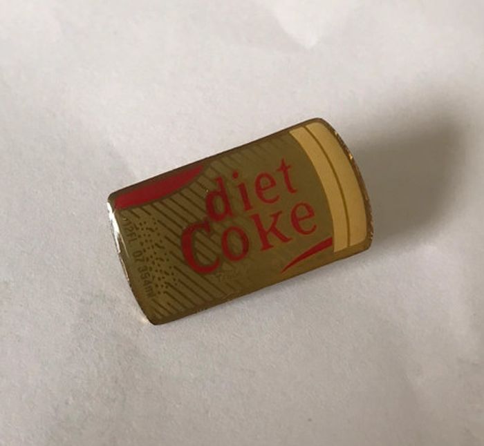Pin's Diet coke