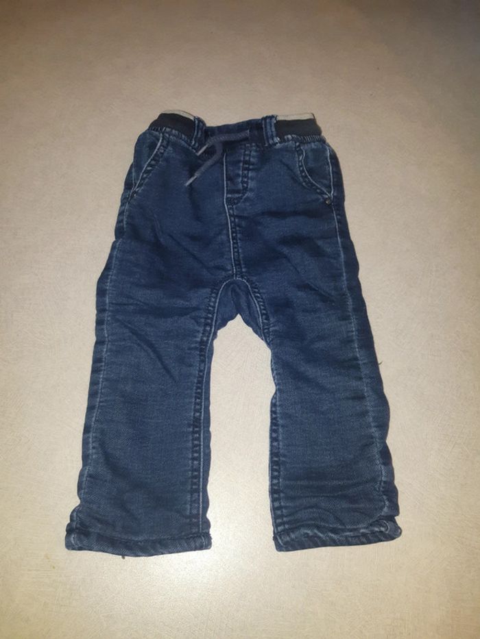 Jeans intérieur molletonné t. 18 mois