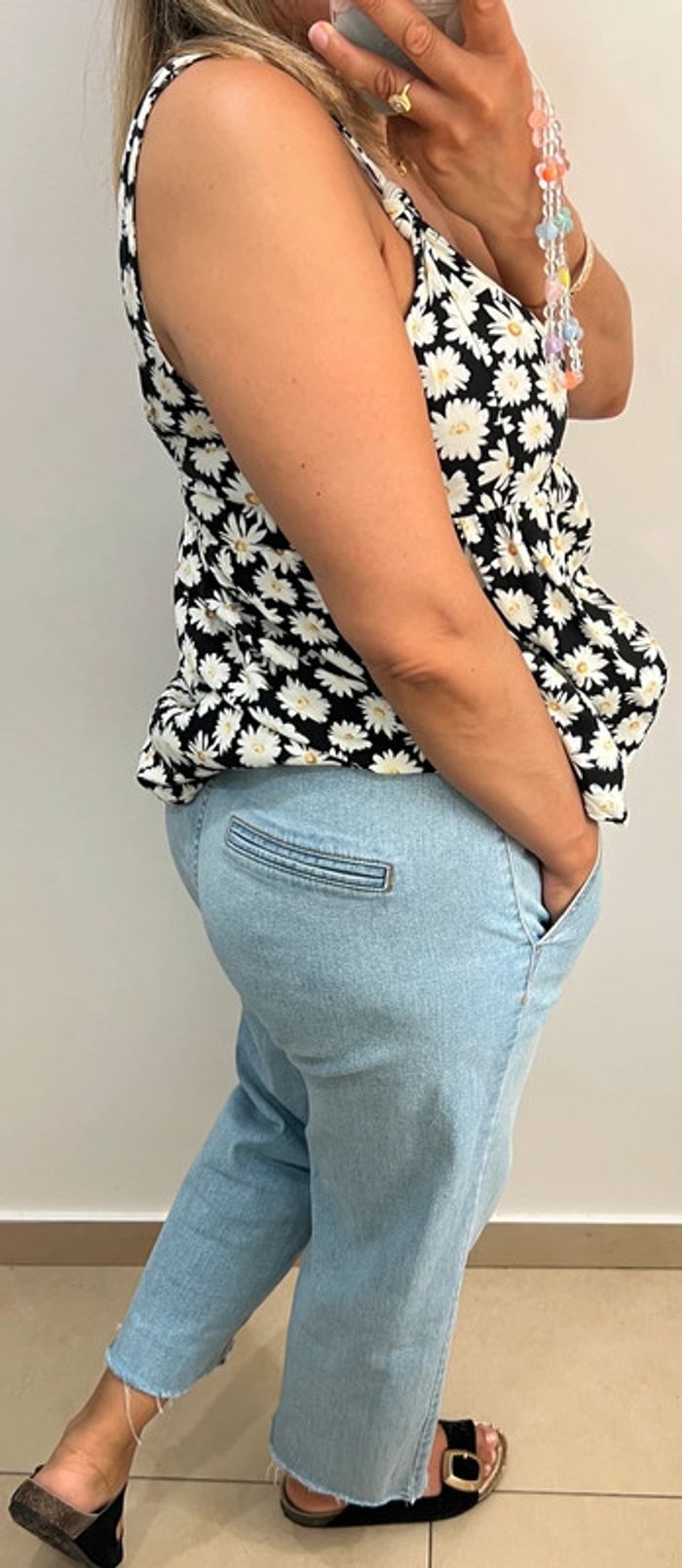 🌼 Débardeur fleurie  Pull & Bear Taille M - photo numéro 7