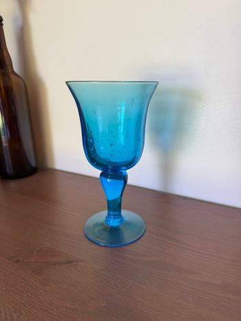 Verre à pied soufflé avec bulle - Biot