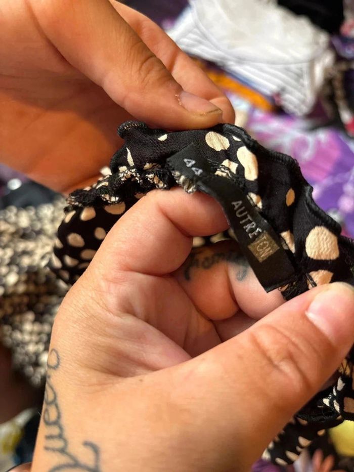 Robe à pois noire taille 44 marque autre ton• - photo numéro 4