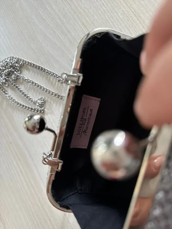 Sac pochette tendance jamais utilisé NEUF - photo numéro 4