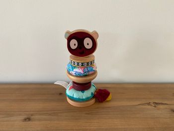 Pyramide à empiler Georges Lilliputiens