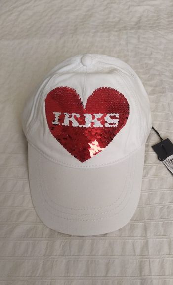 Casquette IKKS Paris à sequins 3 4 5 6 ans neuve