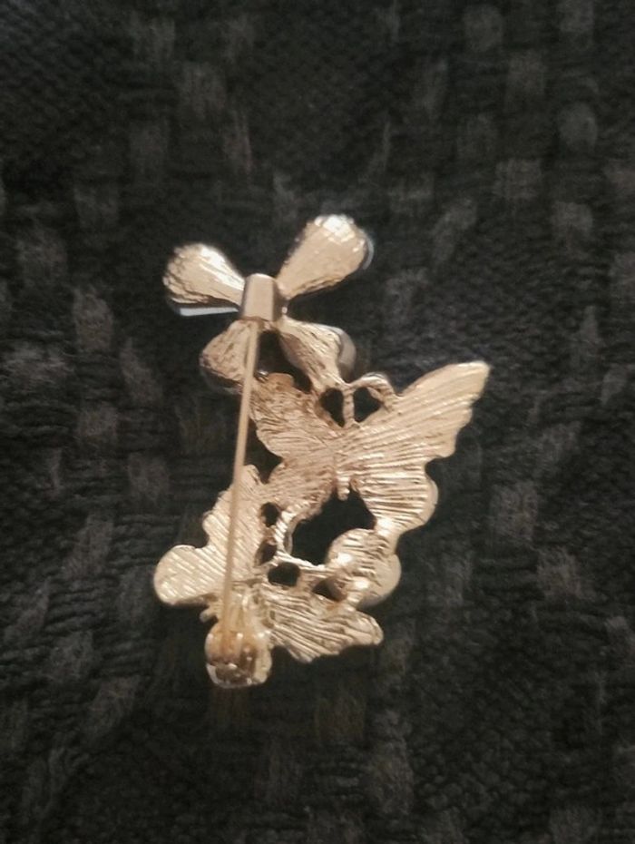 Broche Strass dorée - photo numéro 2