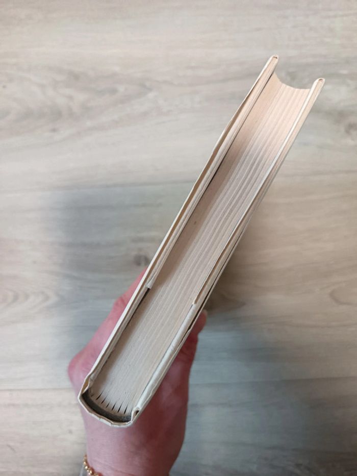 Roman en chinois L'Incolore Tsukuru Tazaki et ses années de pèlerinage Haruki Murakami - photo numéro 3