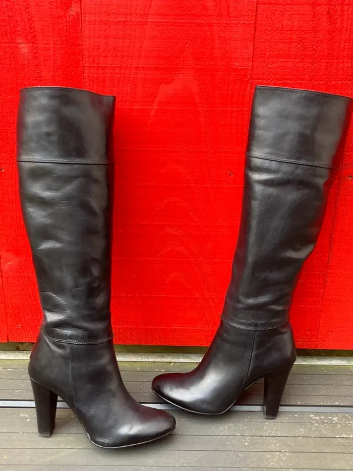 Bottes cuir noir T 38 Naf Naf - photo numéro 3