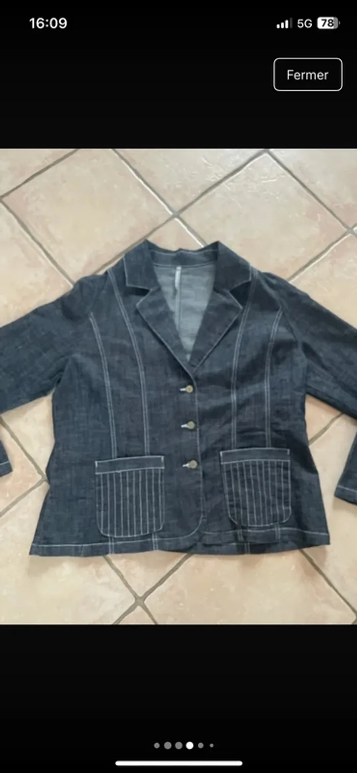 Magnifique blazer en jeans en 48 excellent état de chez Blanche Porte - photo numéro 3