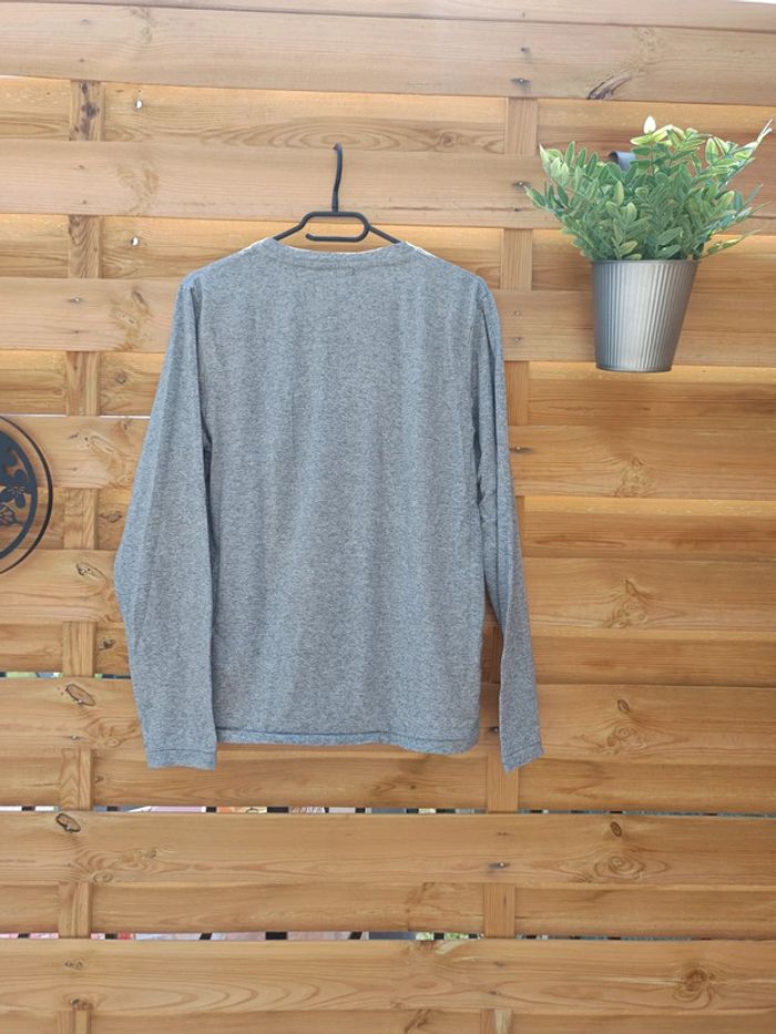 T-shirt manches longues taille M - photo numéro 5