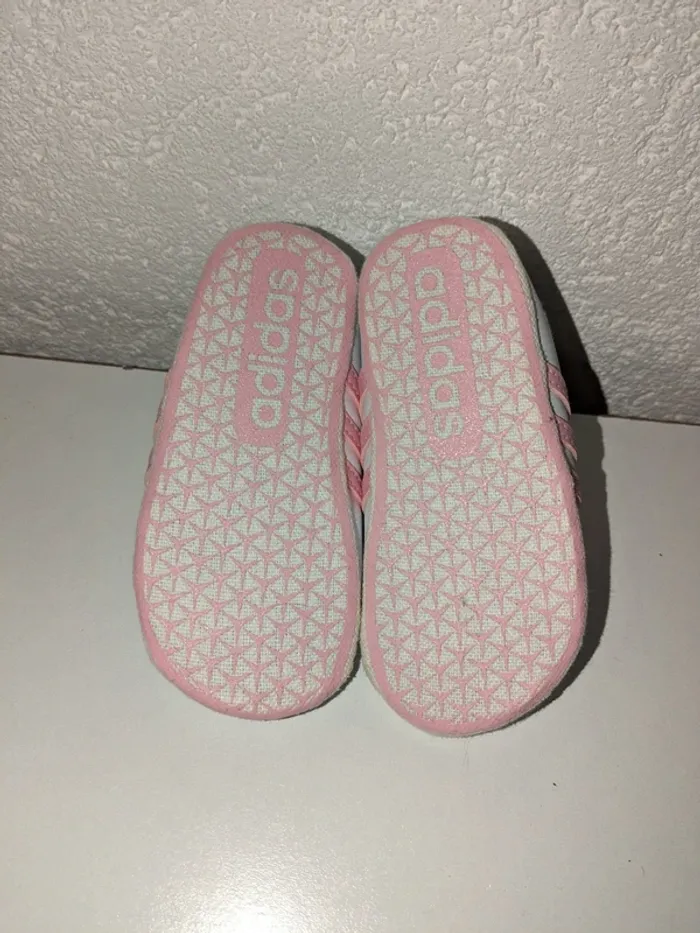 Chaussures adidas - photo numéro 3