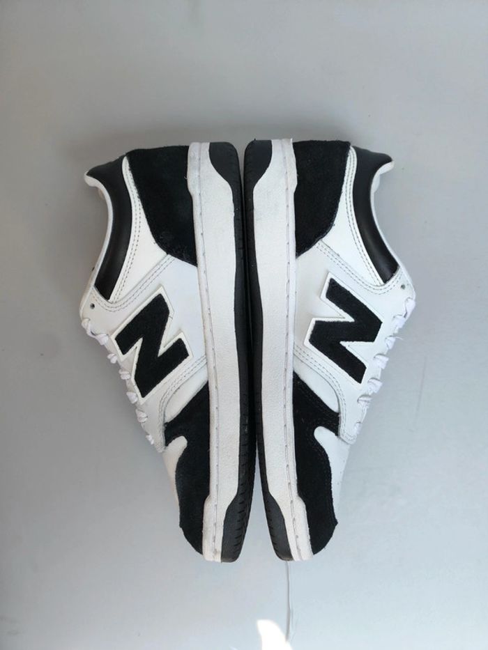 Baskets New Balance 480 noir blanche pointure 43 très bon état - photo numéro 3